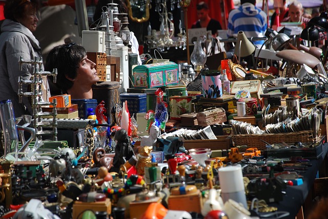 flea-market-g17d891b8f_640